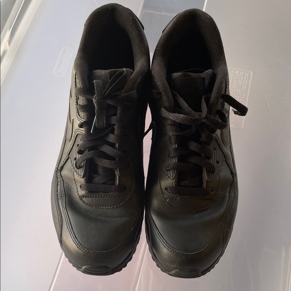 Nike Men's Black Sneakers size 11 - Picture 7 of 7